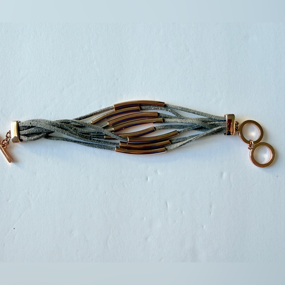 Elegant Gray leather strap and Gold Women's Bracelet